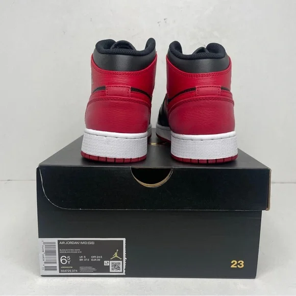 Nike Air Jordan 1 Retro Mid GS “Bred/Banned” 2022